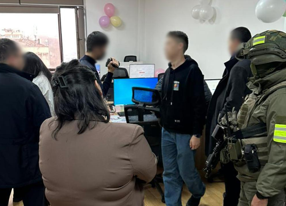 КНБ расследует дело о незаконном распространении персональных данных казахстанцев